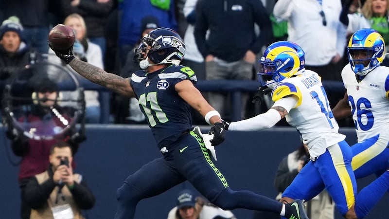 Which NFL breakouts, nosedives will continue in 2026 season?