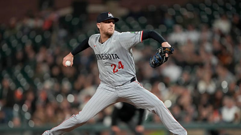 Report: Ex-Jay Hoffman has elbow surgery