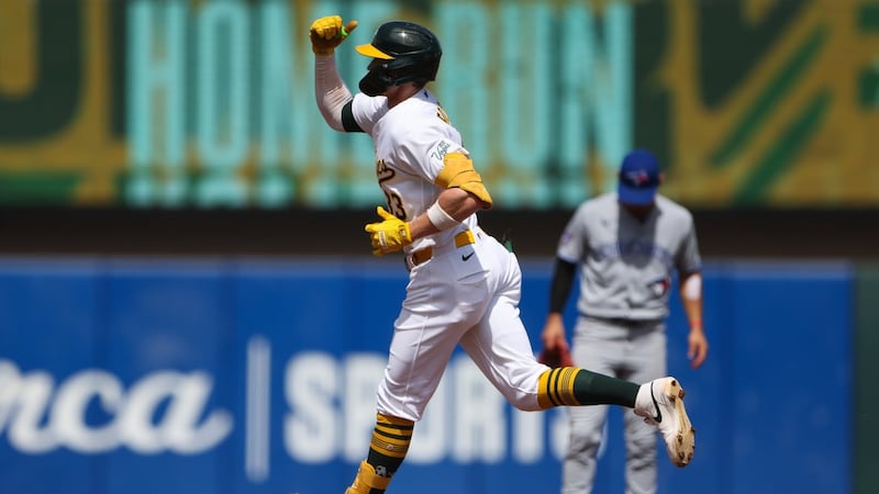Blue Jays drop series to Athletics, remain one game back of Guardians in Wild Card