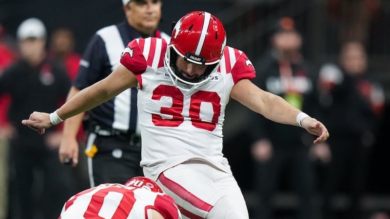 Stampeders kicker Paredes to retire after 2026 CFL season