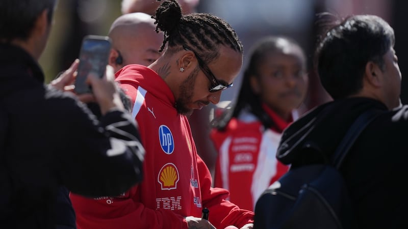 Button backs Hamilton, Ferrari to make ultimate retirement decision