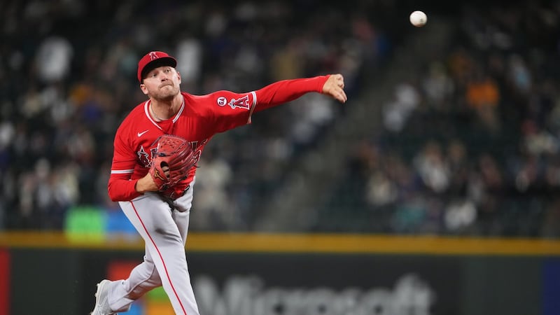 Detmers throws six shutout innings as Angels beat Mariners