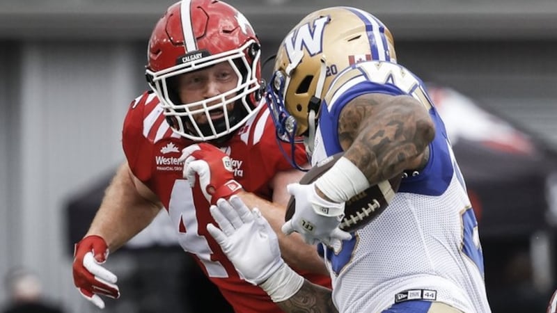 Blue Bombers, Stampeders clash in first edition of Friday Night Football