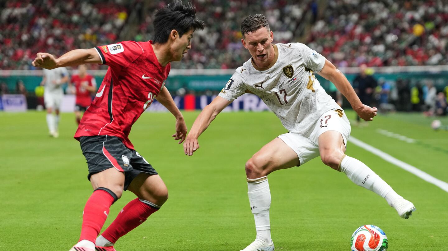 Teams in Group A, B play second games of FIFA World Cup Thursday on TSN