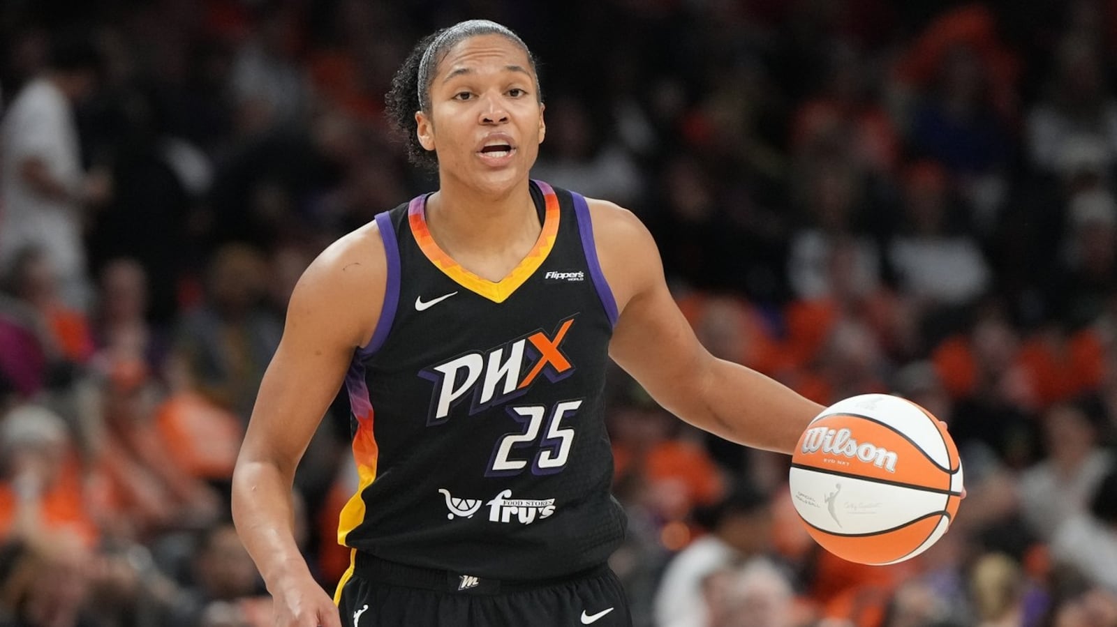 Six time All Star Alyssa Thomas Set To Re sign With Phoenix Mercury six-time-all-star-alyssa-thomas-set-to-re-sign-with-phoenix-mercury