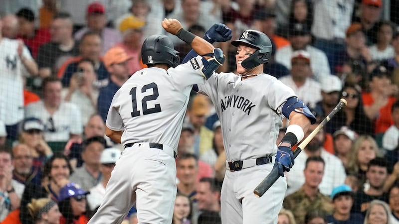 Wells hits go-ahead homer in 7th as Yankees beat Astros to extend winning streak to eight games
