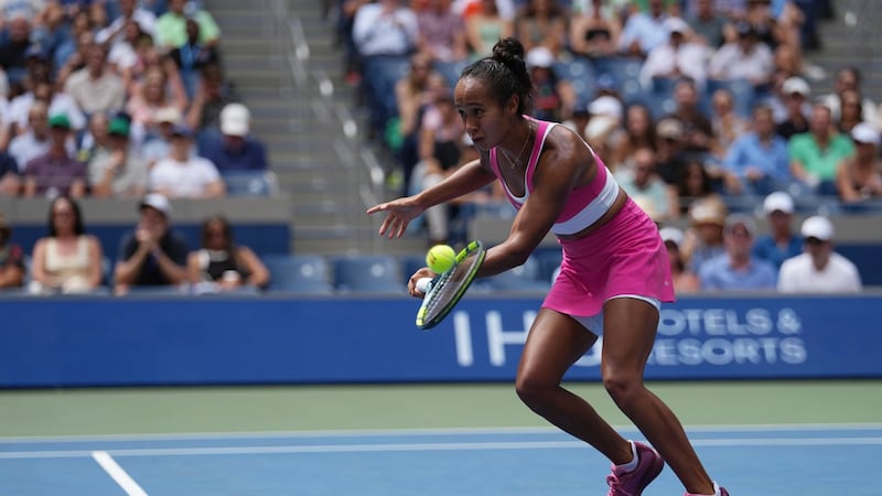 Fernandez advances to second round in Singapore with win over Okamura