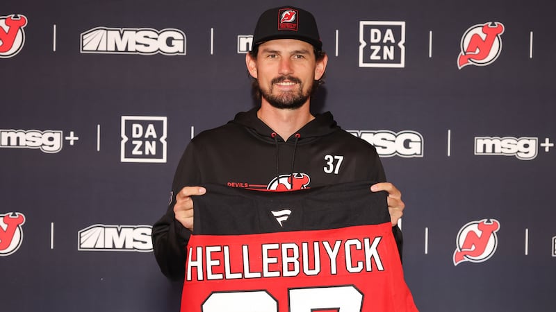 Hellebuyck on Jets’ fans: ‘I hope they know I care about them’