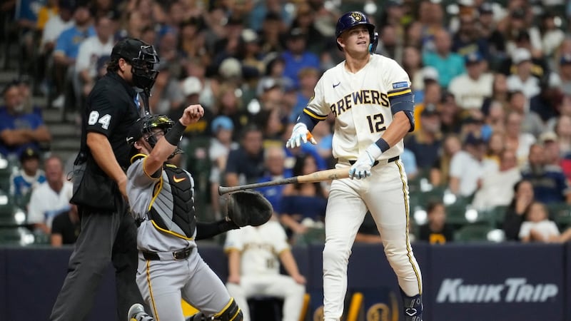 Brewers manager Murphy benches rookie Pratt in 10-inning loss to Mets