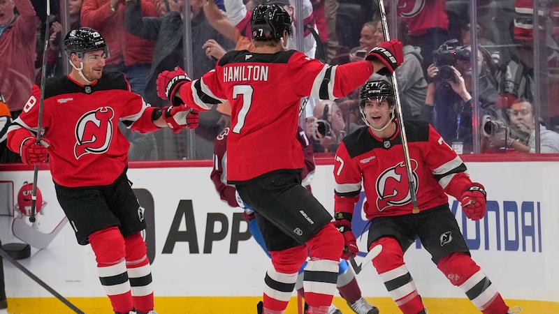 Chisholm’s power-play winner lifts Devils past Avalanche