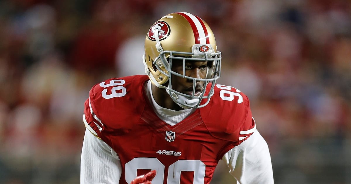 Former NFL defensive lineman Smith dies at age 36