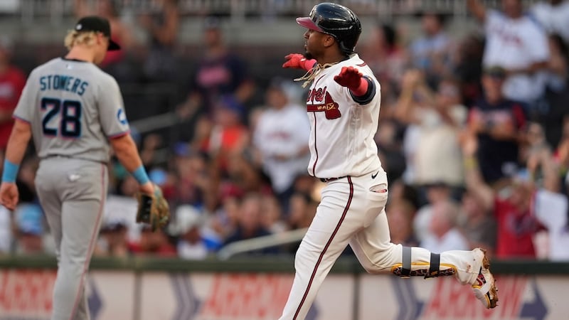 Albies, Riley homer, Braves beat Marlins behind Holmes’ six scoreless innings