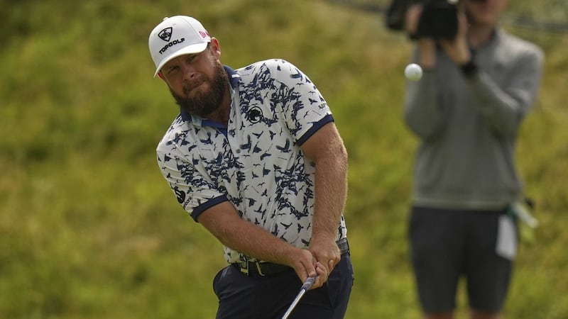 Hatton holds on to win second LIV Golf title