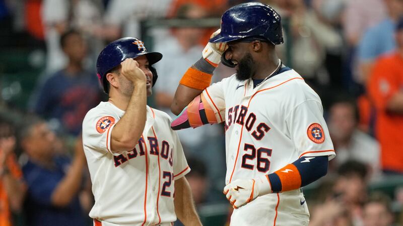 Trammell, Altuve lead Astros in win over Blue Jays