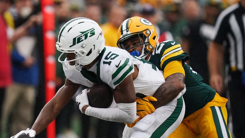 Jets’ offence gets a boost as Mitchell will return vs. Dolphins, Hall questionable
