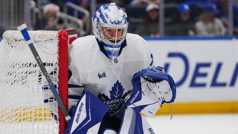 Leafs’ goalie prospects inspired by Dobes as they compete for crease