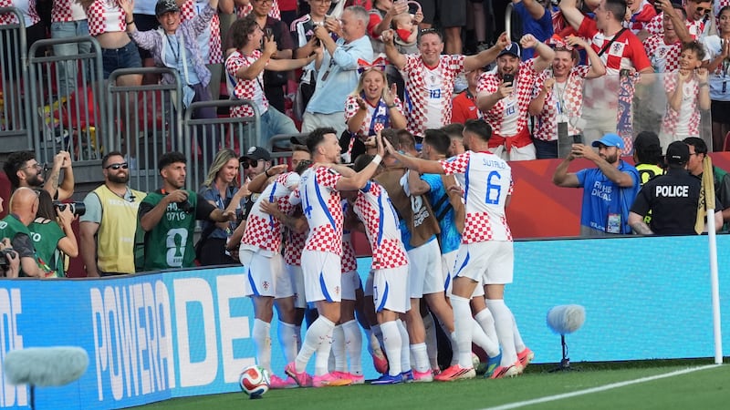 Croatia stays alive for World Cup knockout round and eliminates Panama with win