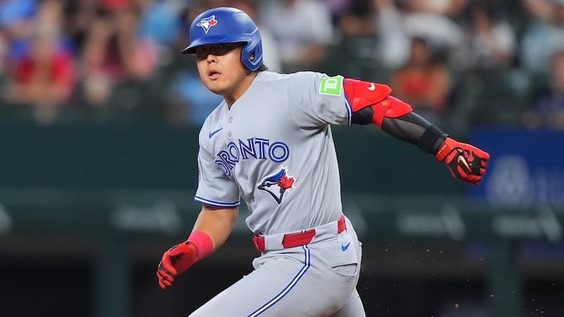 Playoff hopeful Blue Jays avoid series sweep with win over AL West-leading Rangers