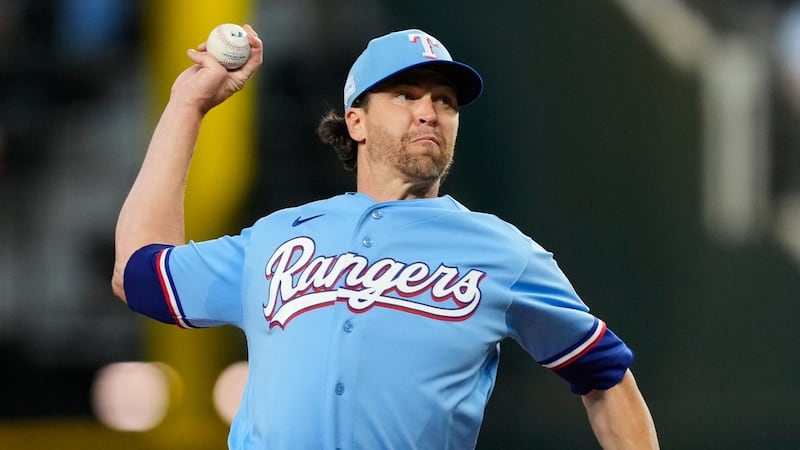 deGrom pitches six strong innings, Rangers hit four homers in win over Guardians