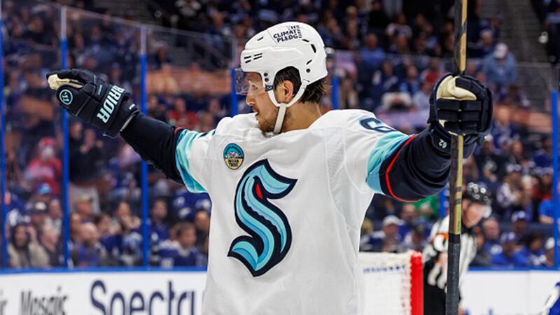 NHL: Kraken 4, Lightning 3 (OT)