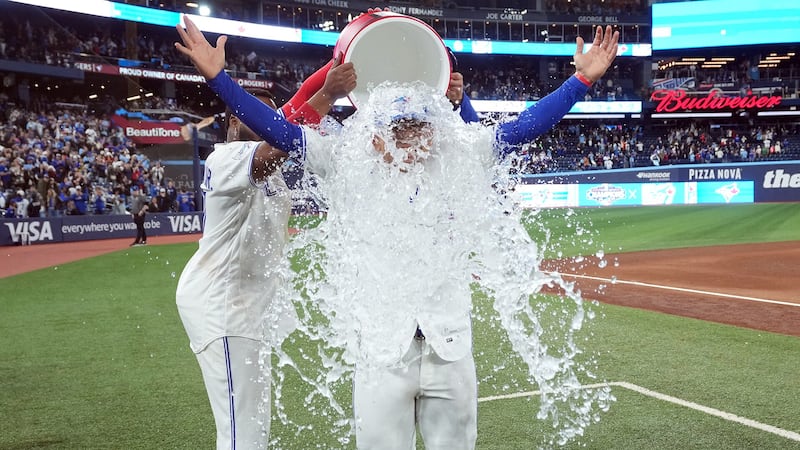 MLB: Athletics 2, Blue Jays 3