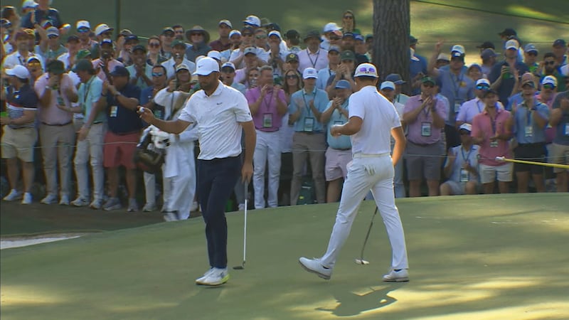 Must See: Scheffler plays the 16th to perfection to take over solo second