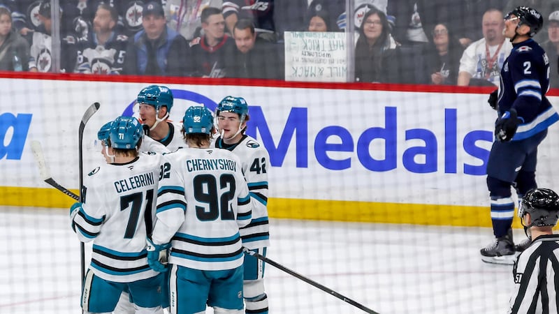 NHL: Sharks 6, Jets 1