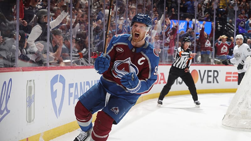 NHL: Kings 1, Avalanche 2 (OT)