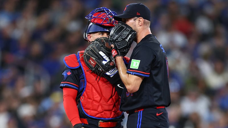 MLB: Guardians 8, Blue Jays 6