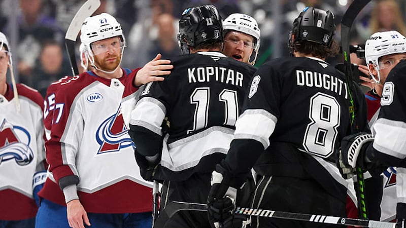 NHL: Avalanche 5, Kings 1
