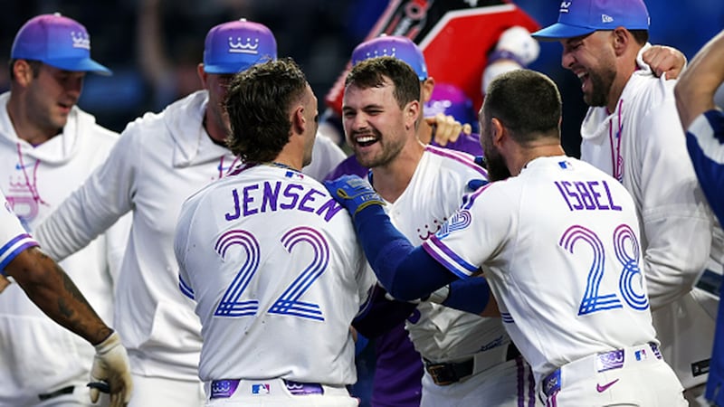 MLB: Angels 9, Royals 11 (10)