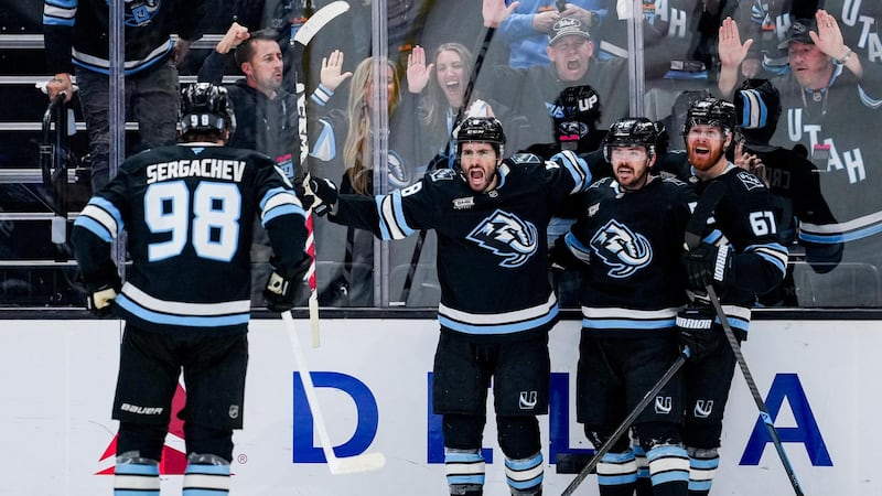 Must See: Schmaltz, Cole score 29 seconds apart as Mammoth mount comeback