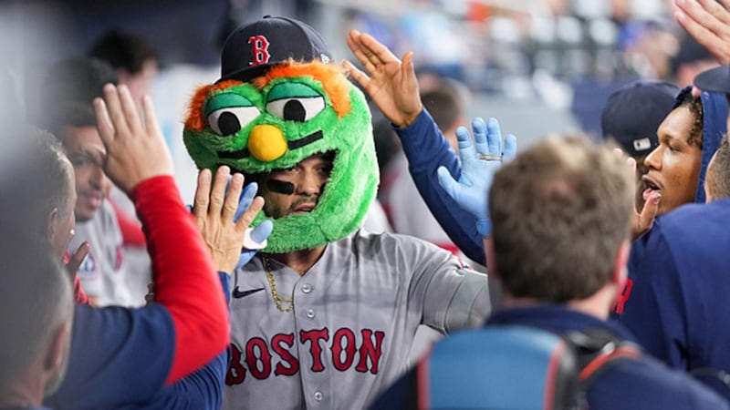 MLB: Red Sox 5, Blue Jays 0