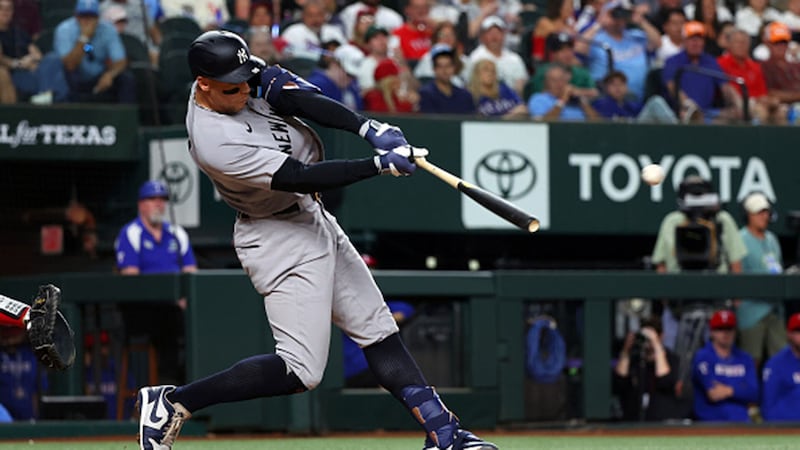 MLB: Yankees 4, Rangers 2