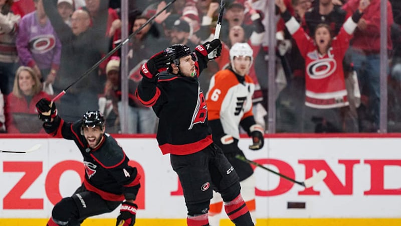 B-Listin': NHL Playoff Bar Play