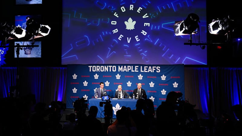 Johnston on 'very uneasy' vibe at Leafs media conference