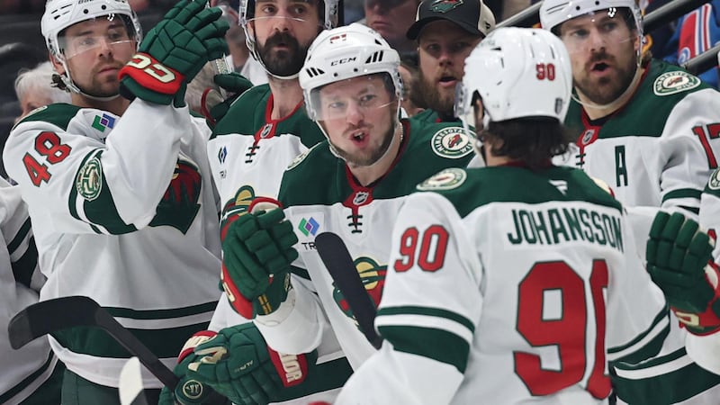 Johansson scores 34 seconds into game for the Wild