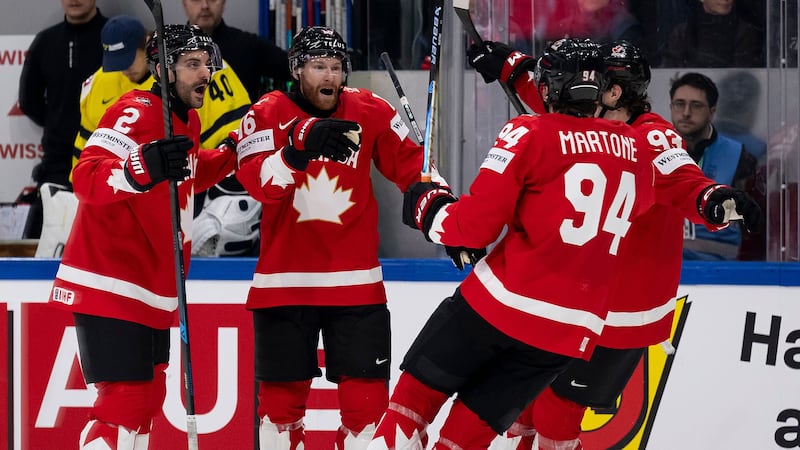 WHC: Sweden 3, Canada 5