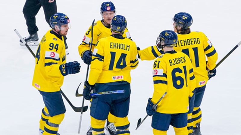 WHC: Sweden 6, Denmark 2