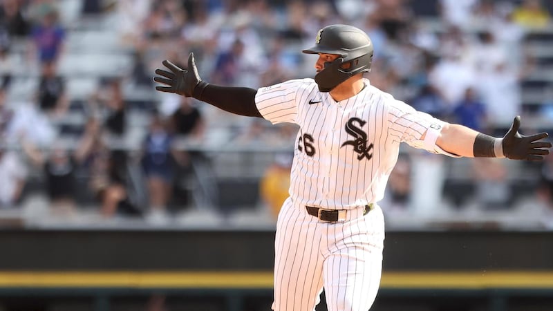 Edgar Quero crushes 10th-inning, walk-off HR as White Sox top rival Cubs