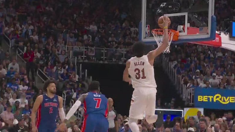 Jarrett Allen speeds in for a big Cavs jam