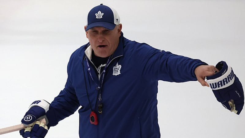 MJ plays coaching matchmaker with Leafs, Canucks, Oilers