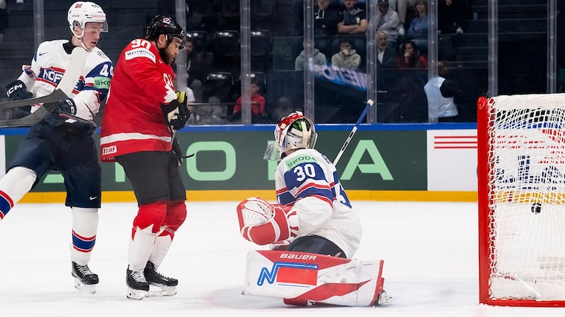 Scheifele takes over as Canada escapes inspired Norway in OT-thriller