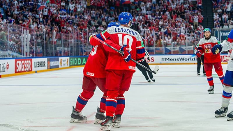 WHC: Czechia 3, Slovakia 2