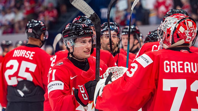 WHC: Canada 3, Czechia 2