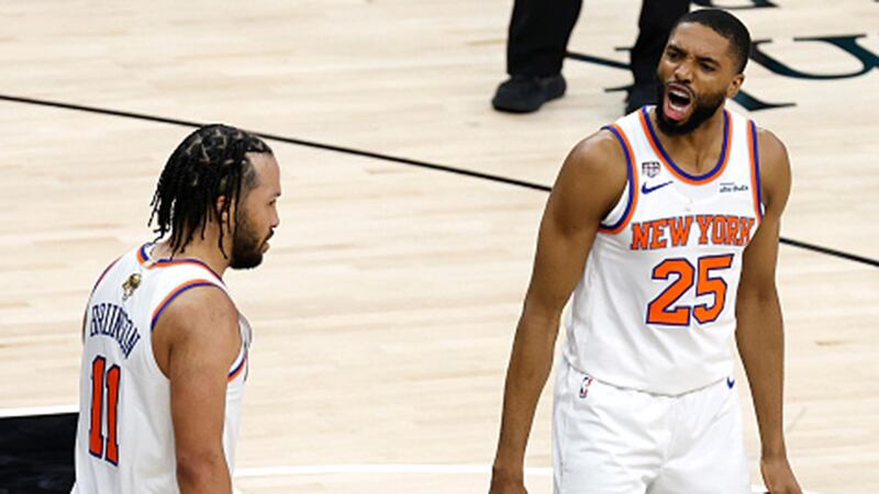 NBA Finals: Knicks 105, Spurs 95