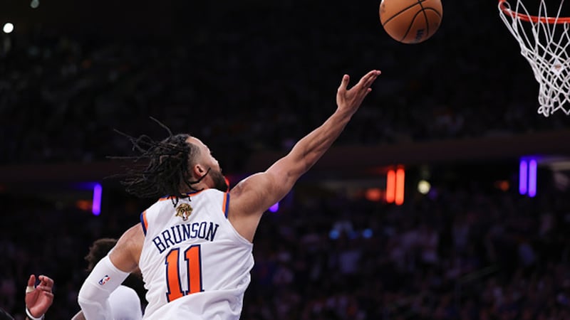 How much falls on Brunson's shoulders to balance Knicks offence in Game 4?