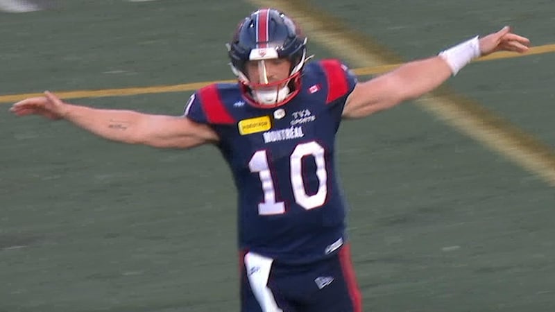 Must See: Philpot hauls in flea flicker for touchdown on opening drive