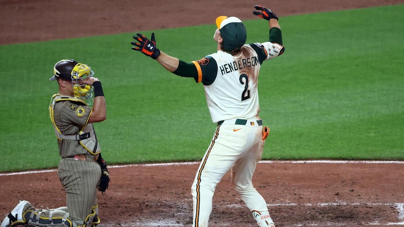 Gunnar Henderson launches 100th home run of his career