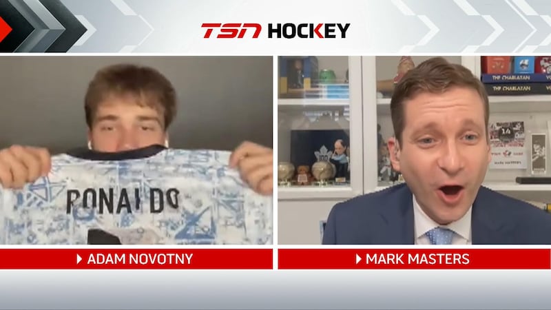 'Love his mentality': NHL prospect Novotny kisses Ronaldo jersey before games